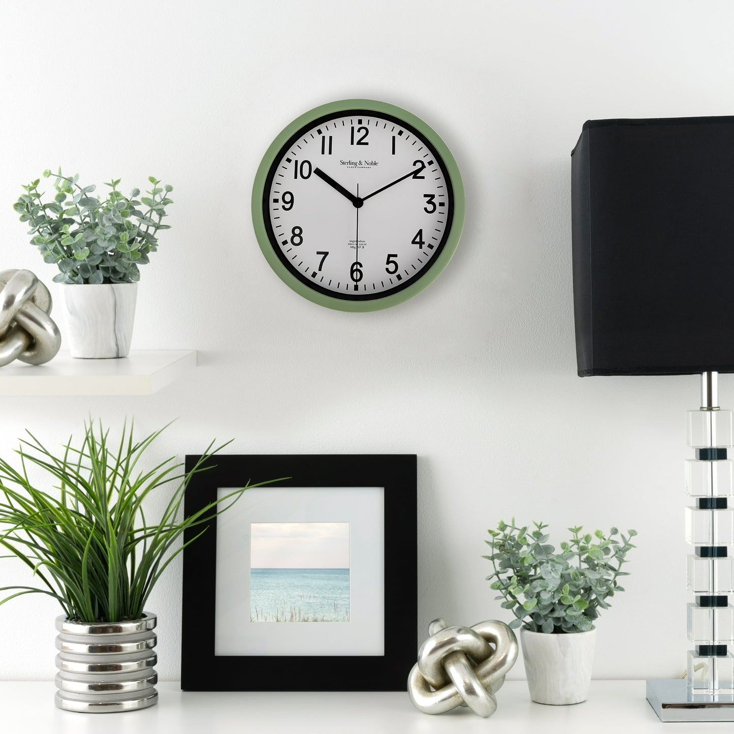 Reloj de pared redondo analógico 22 cm moderno color salvia