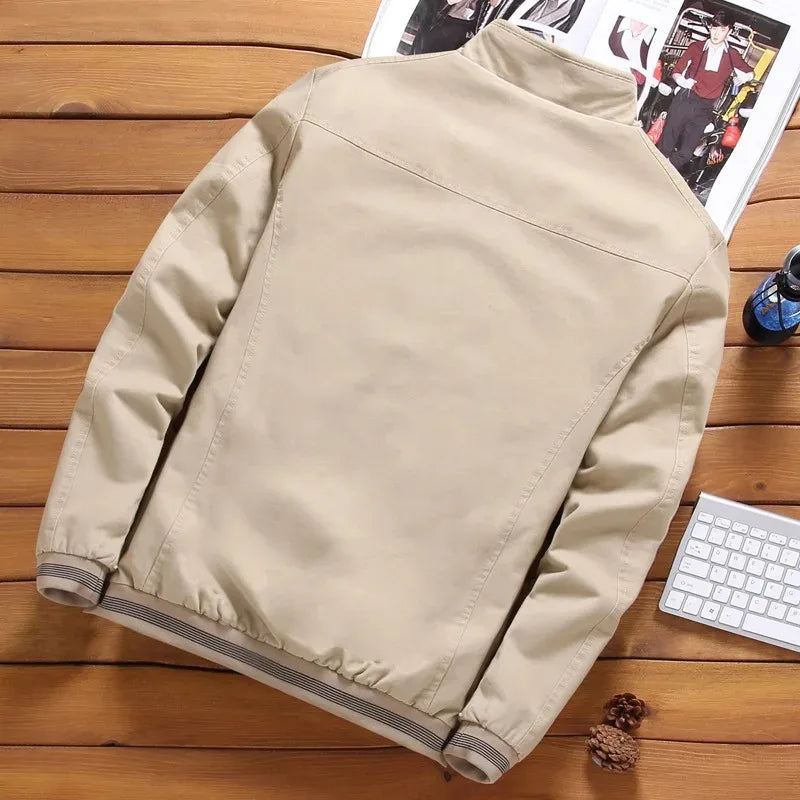 Chaqueta informal con cremallera, cuello alto y bolsillos para hombre